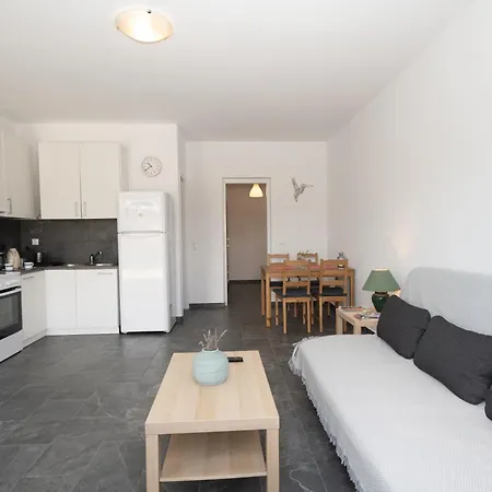 A&a House Mykonos B *